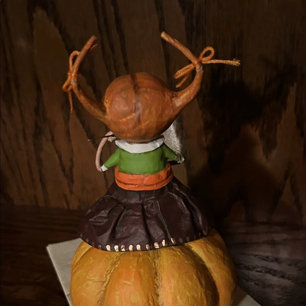 Lori Mitchell Whimsical Pumpkin Girl Figurine - Picture 3 of 4